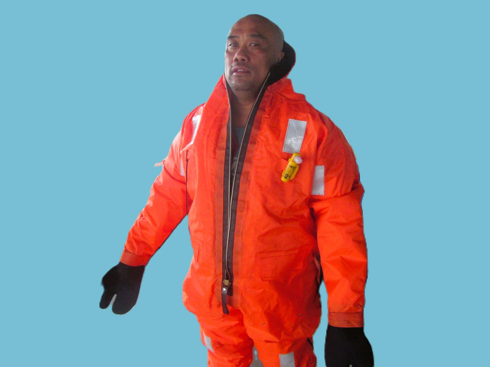 Considerations about SOLAS Requirements for Immersion Suits